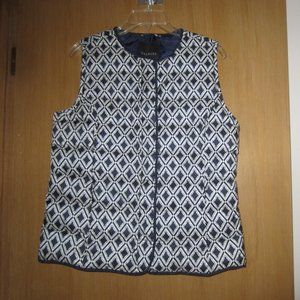TALBOTS Womens Vest Size M Puffy Quilted Down Fill Navy Pattern Pockets Zip/Snap